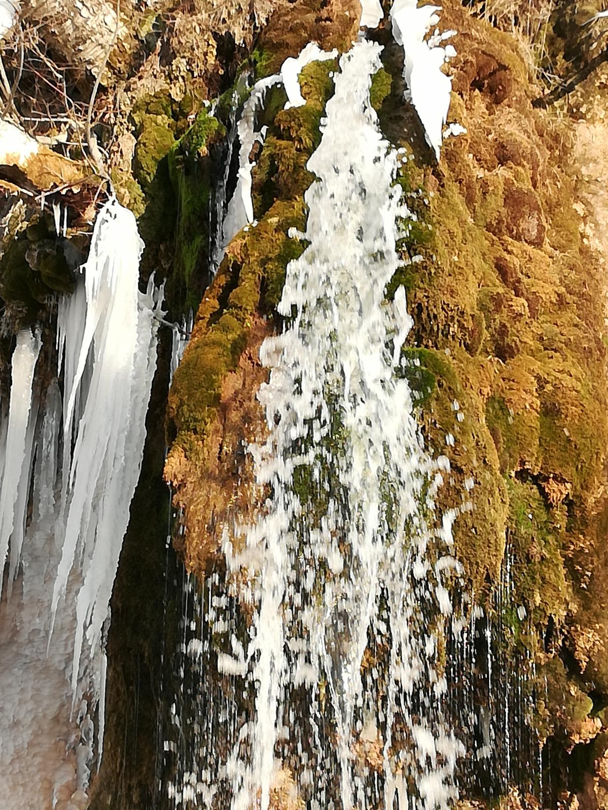 Суксун Плакучий водопад